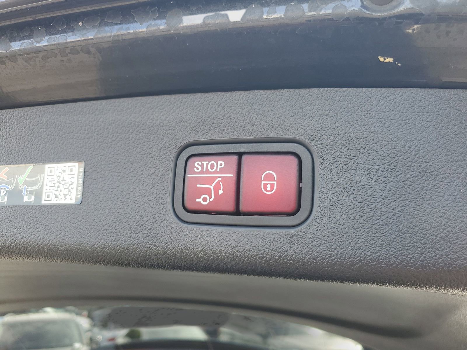 Used 2023 Mercedes-Benz GLC 300 4MATIC image 11