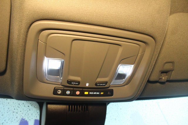 Used 2023 Chevrolet Silverado 1500 Custom image 19