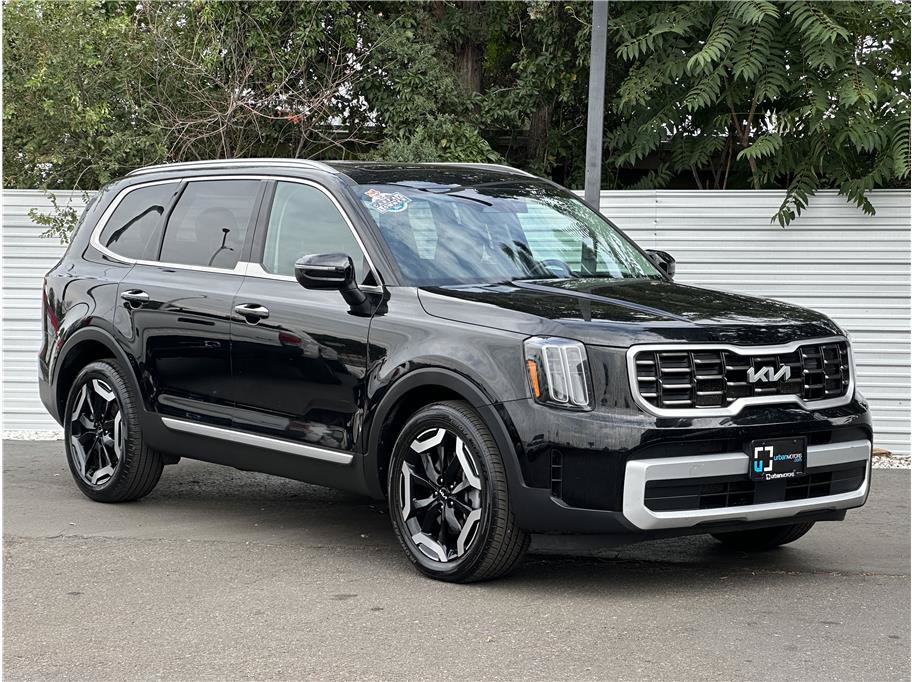 Used 2025 Kia Telluride S AWD/4WD image 8