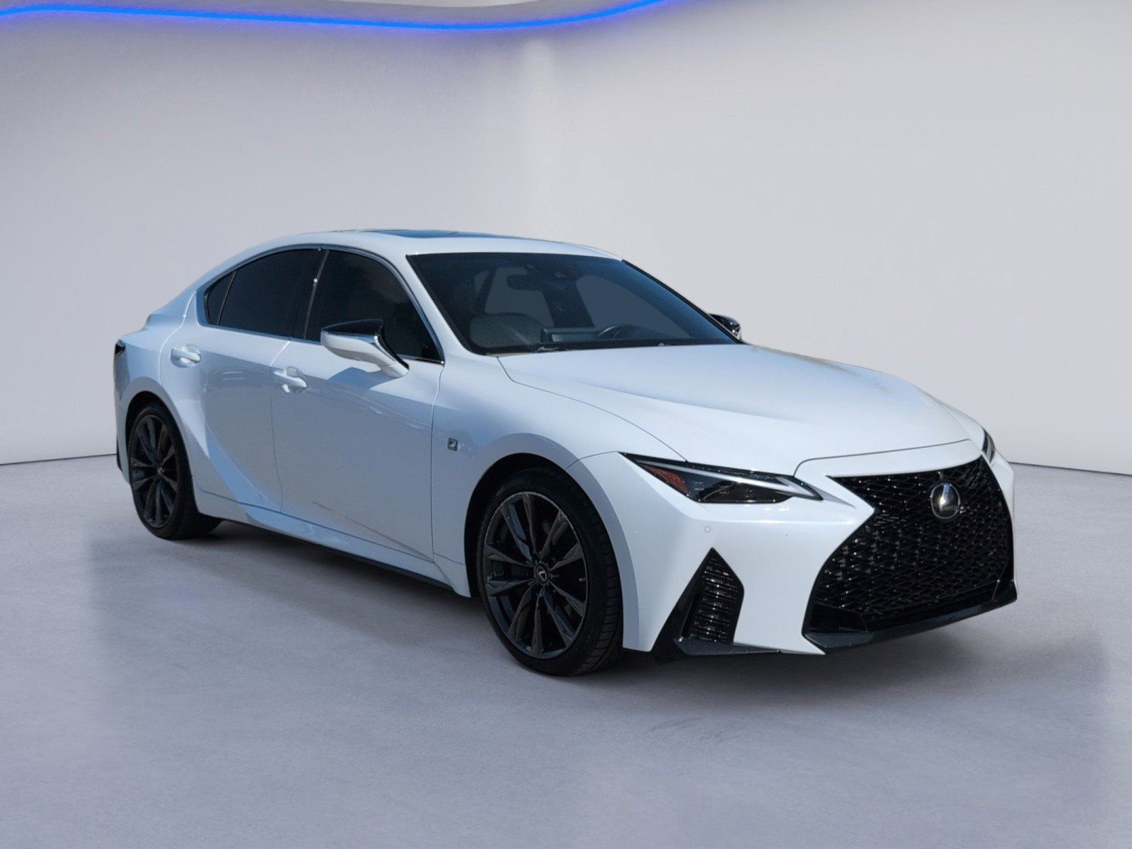 Used 2022 Lexus IS 350 F Sport RWD image 9