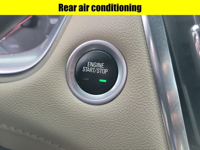 Used 2022 Chevrolet Traverse LS image 17