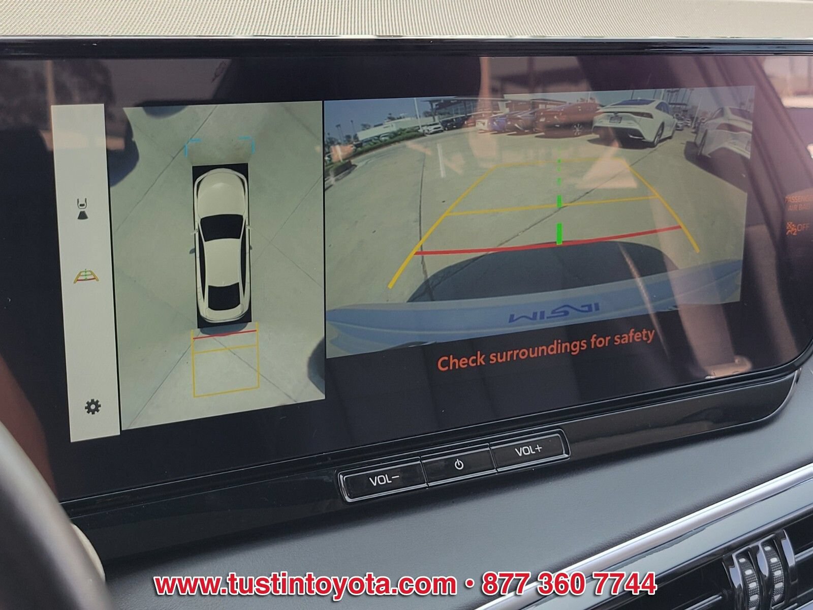 Used 2024 Toyota Mirai w/ Advanced Technology Package RWD image 21
