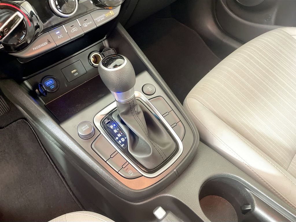 Used 2023 Hyundai Kona SEL w/ Cargo Package image 21