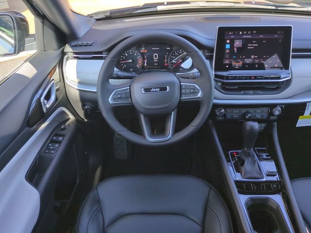 New 2026 Jeep Compass Limited AWD/4WD image 16