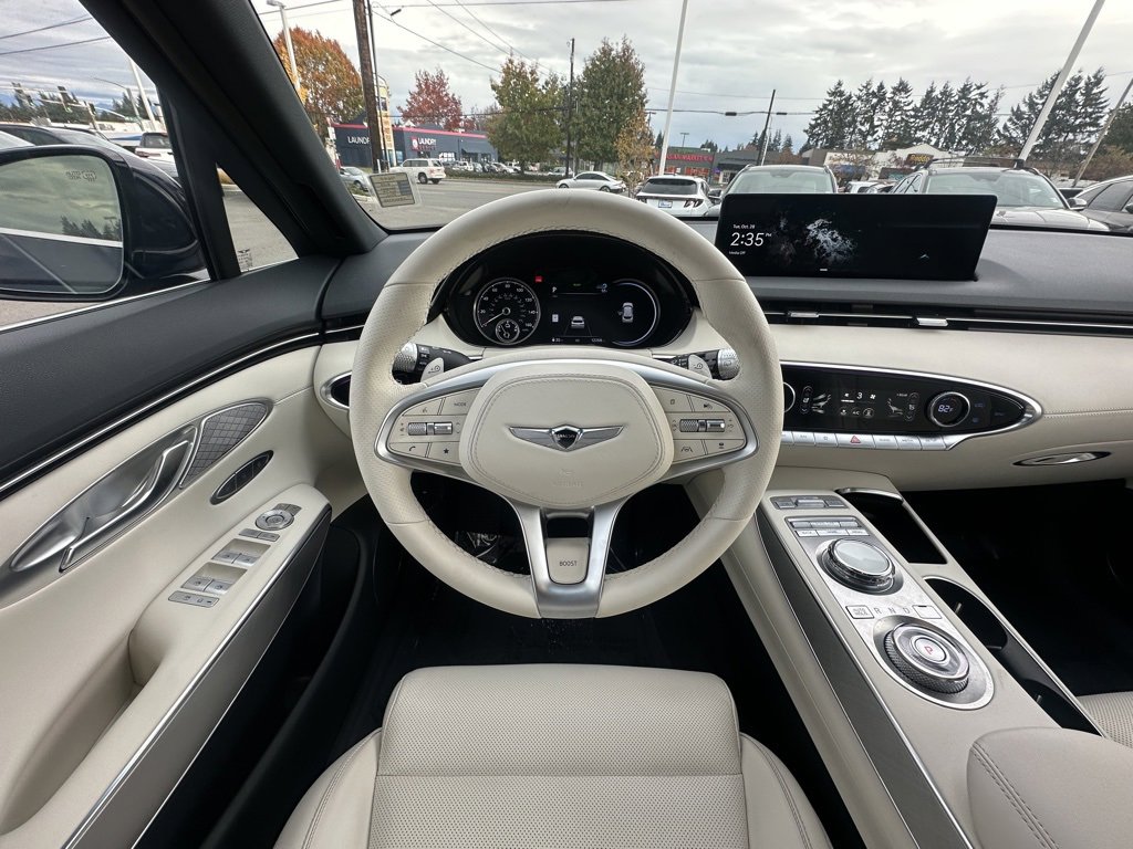 Used 2025 Genesis Electrified GV70 Advanced image 14