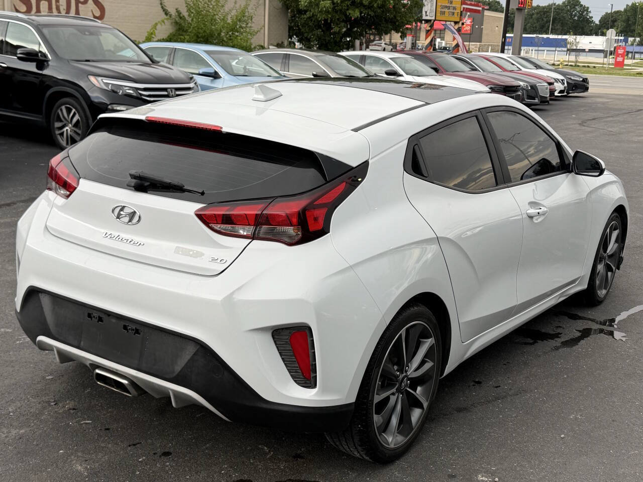 Used 2019 Hyundai Veloster 2.0 Premium FWD image 5