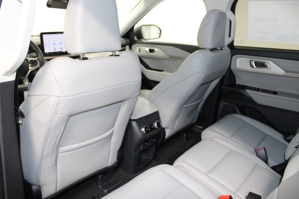 New 2026 Ford Explorer Active image 25