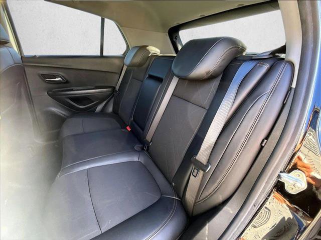 Certified 2022 Chevrolet Trax LT w/ Driver Confidence Package image 28