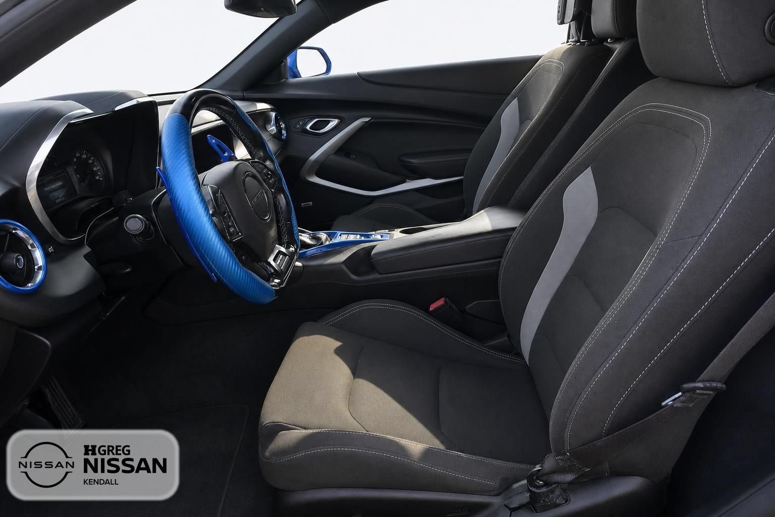 Used 2017 Chevrolet Camaro LT w/ RS Package RWD image 9