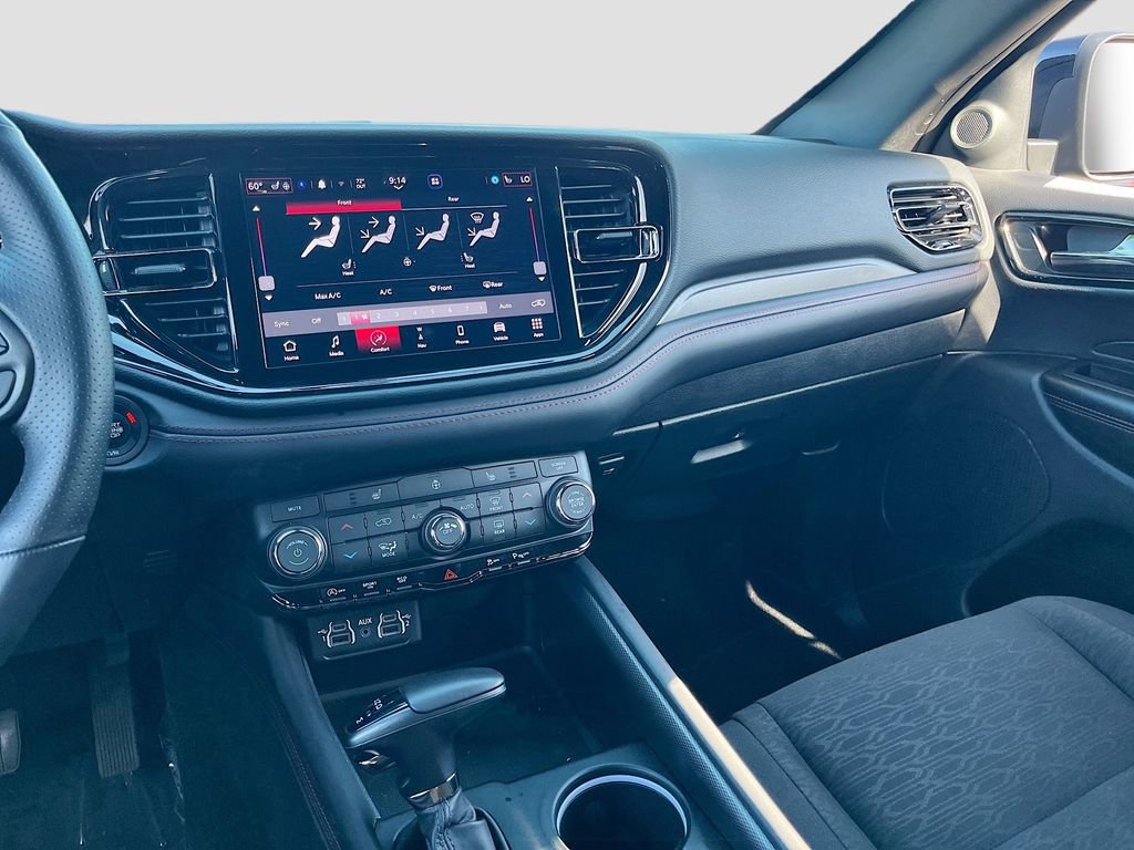 Certified 2025 Dodge Durango GT w/ Blacktop Package AWD/4WD image 23