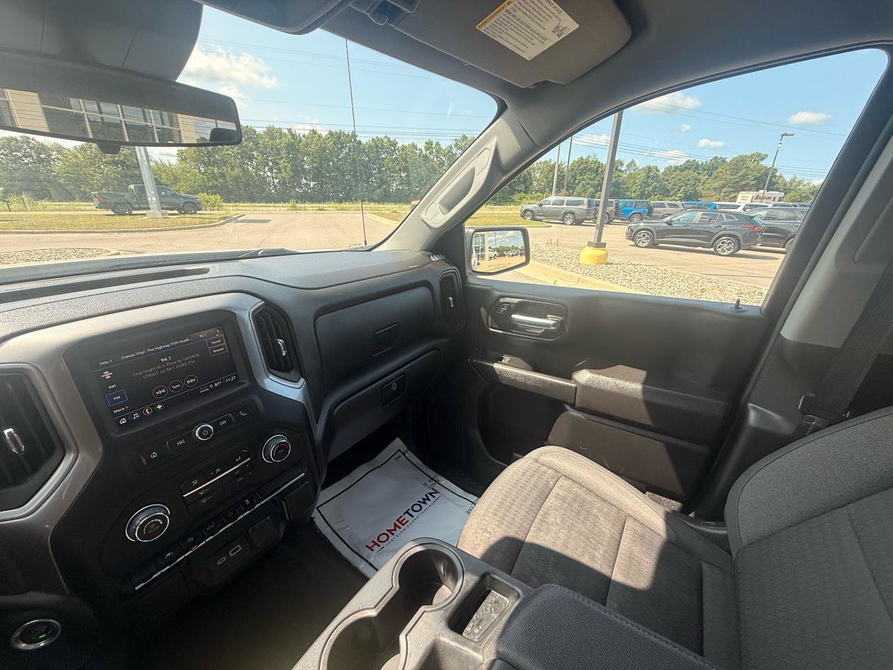 Used 2022 Chevrolet Silverado 1500 Custom AWD/4WD image 23