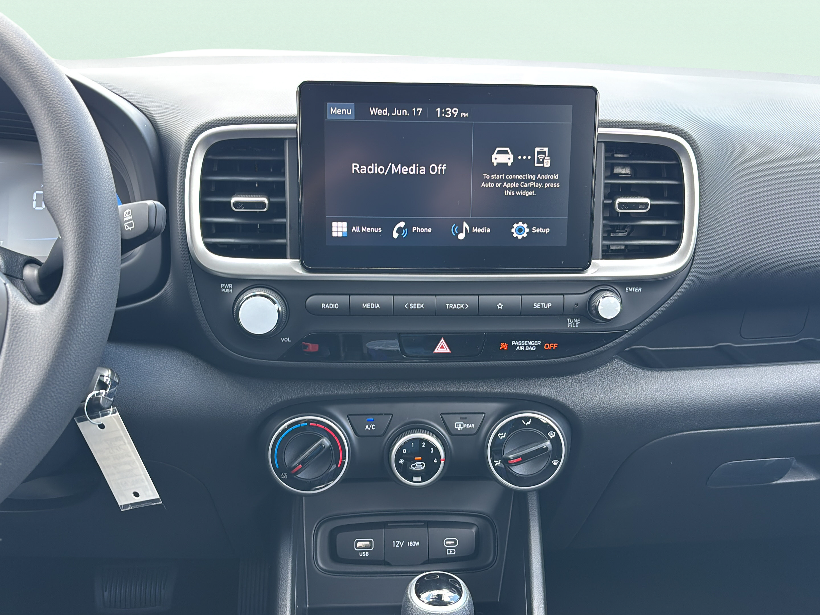 New 2026 Hyundai Venue SE FWD image 11