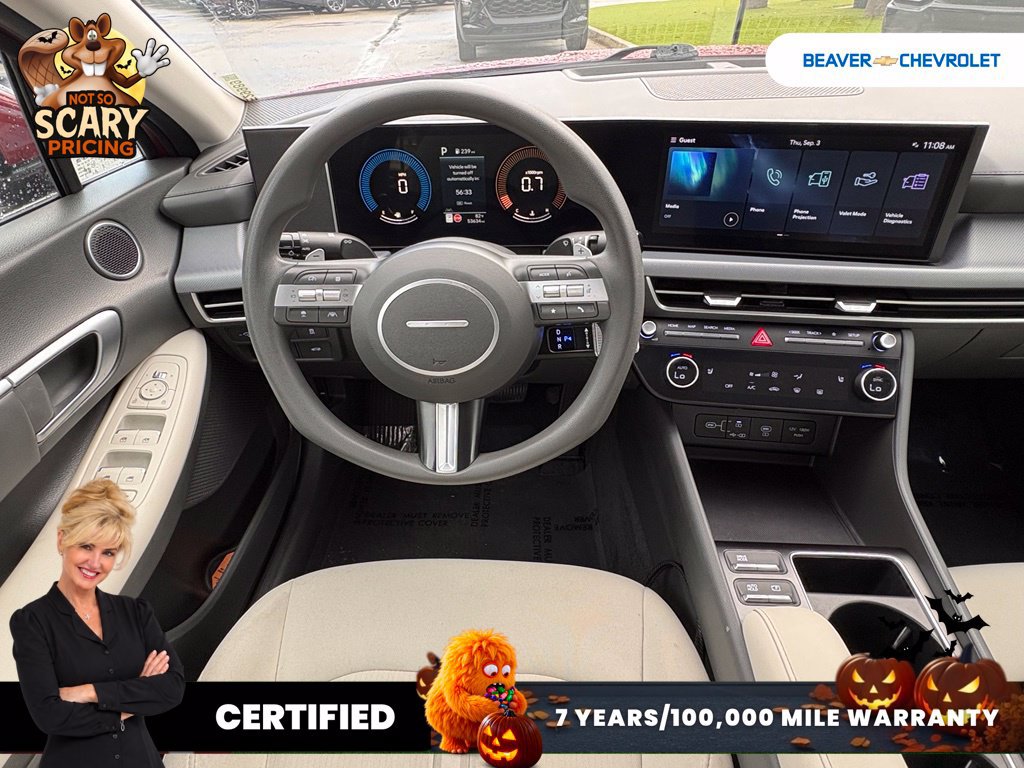 Used 2025 Hyundai Sonata SEL FWD image 16