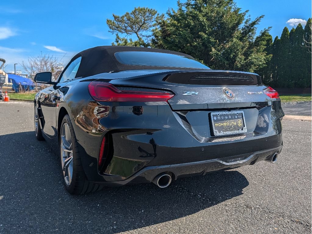 Used 2019 BMW Z4 sDrive30i w/ M Sport Package RWD image 9
