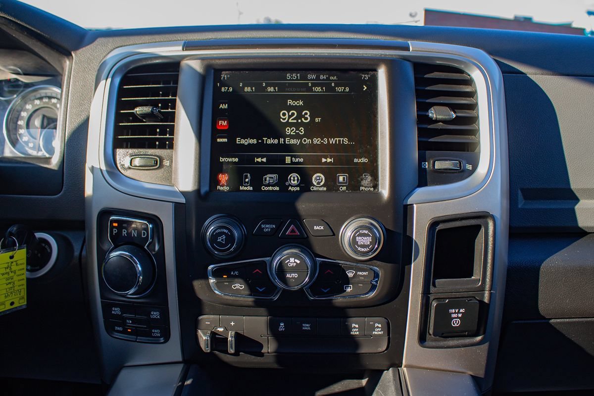Used 2017 RAM 1500 Big Horn AWD/4WD image 23