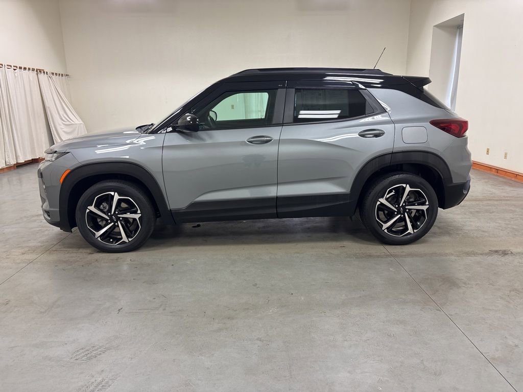 Used 2023 Chevrolet TrailBlazer RS w/ Convenience Package image 5