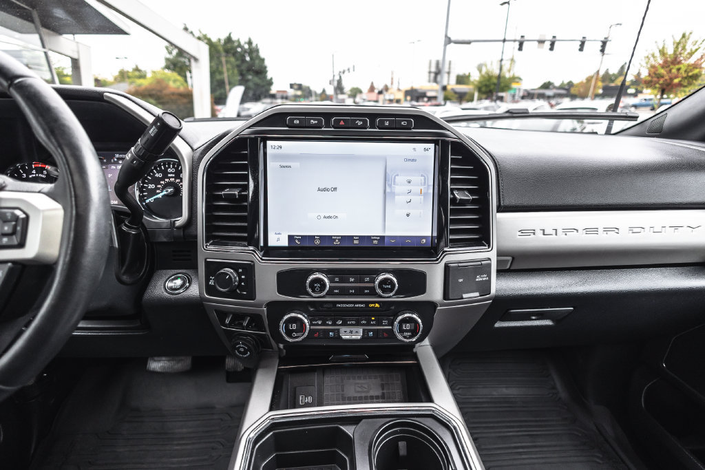 Used 2022 Ford F350 Lariat w/ Lariat Ultimate Package AWD/4WD image 30
