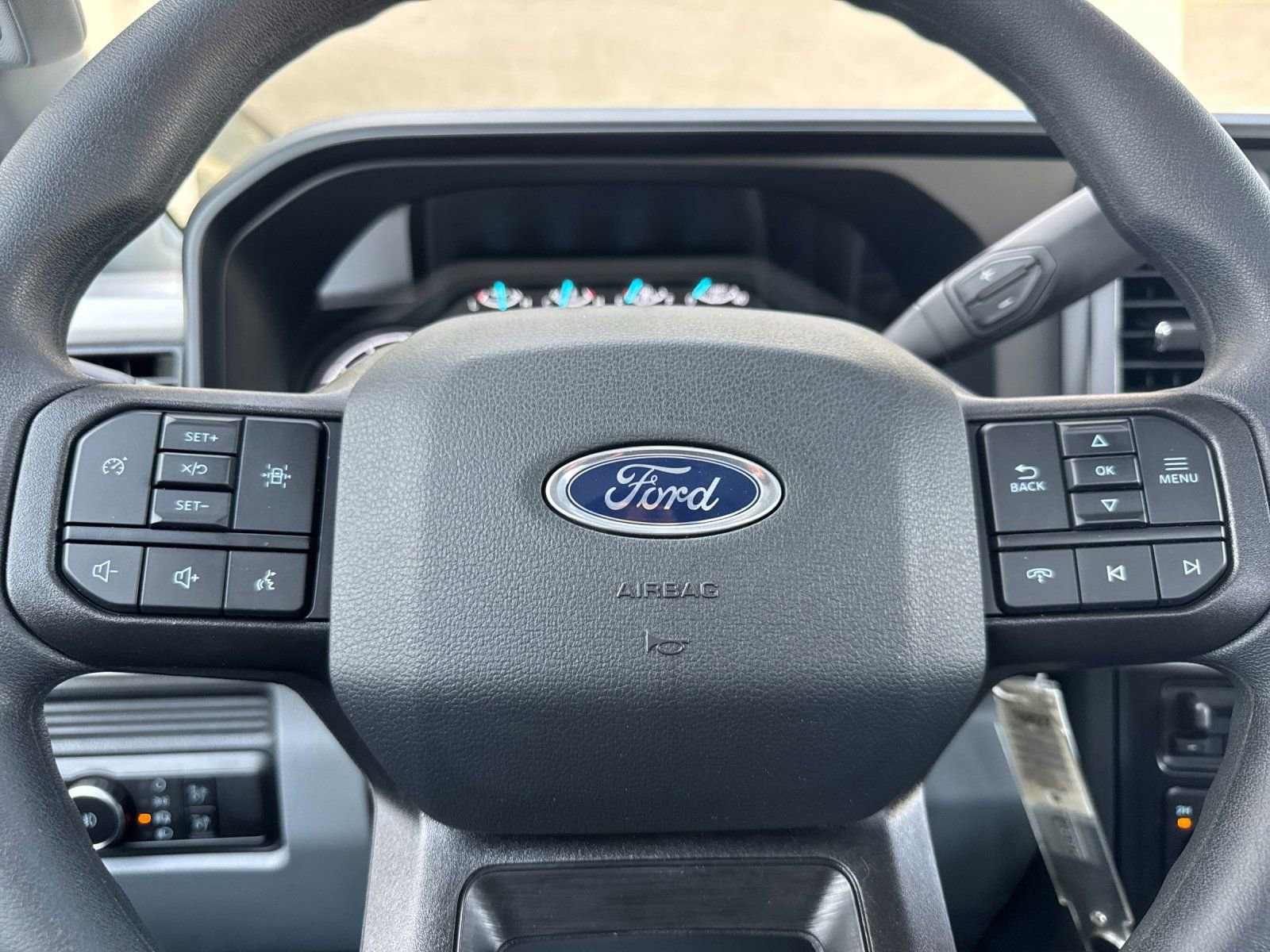 New 2025 Ford F550 4x4 Regular Cab Super Duty image 21