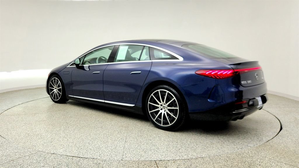 Used 2023 Mercedes-Benz EQS 580 4MATIC Sedan w/ Exclusive Trim Package image 7