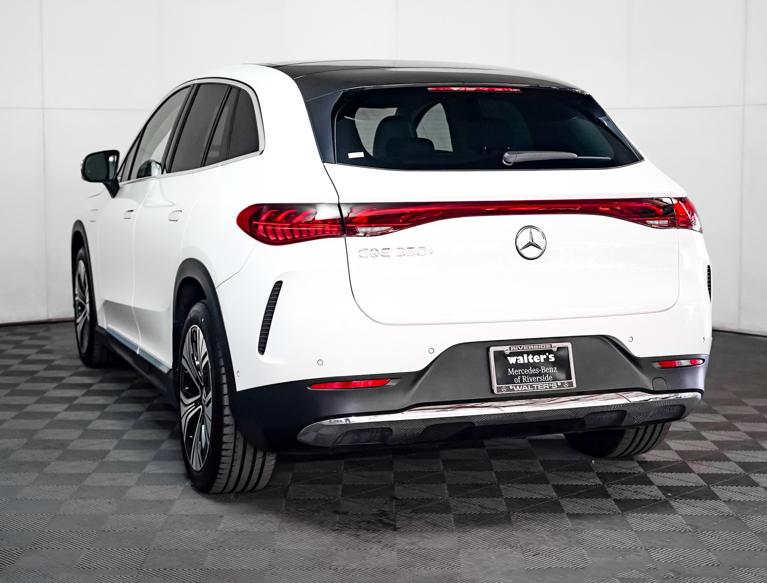 Certified 2024 Mercedes-Benz EQE 350+ SUV image 2