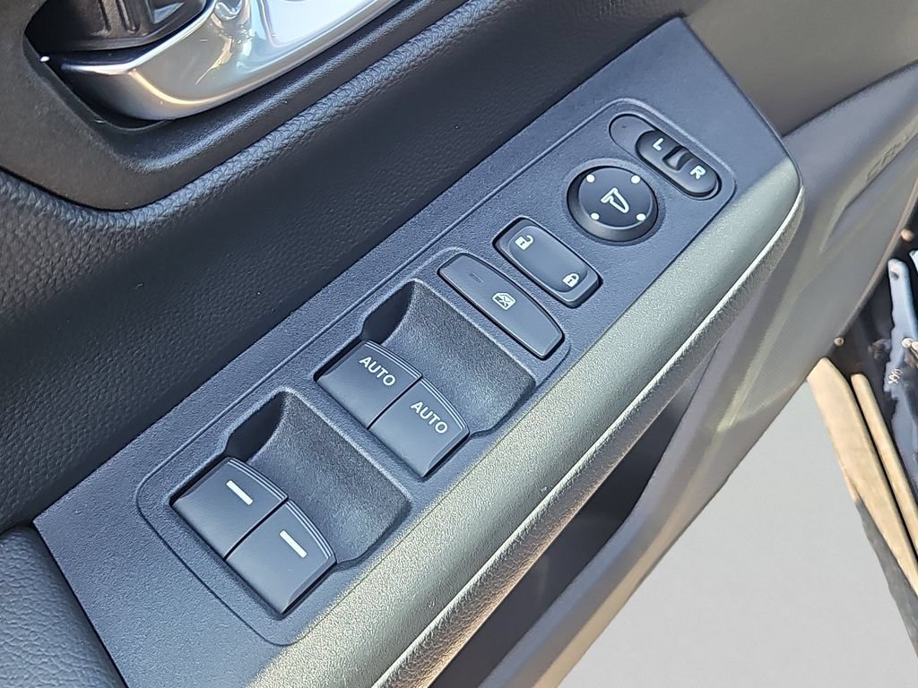 Certified 2025 Honda CR-V Sport image 25