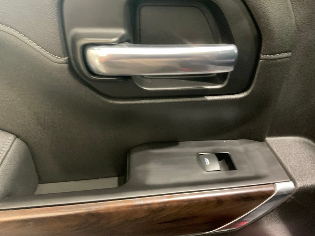Used 2019 GMC Sierra 1500 SLT AWD/4WD image 11