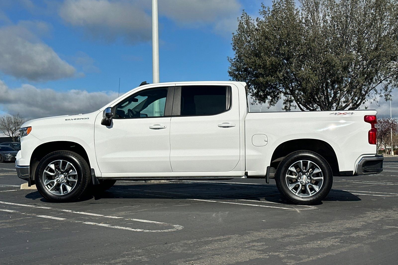 Used 2026 Chevrolet Silverado 1500 LT w/ All Star Edition Plus image 7