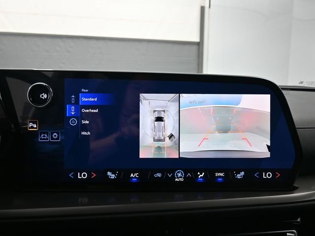 New 2026 Chevrolet Traverse LT image 19