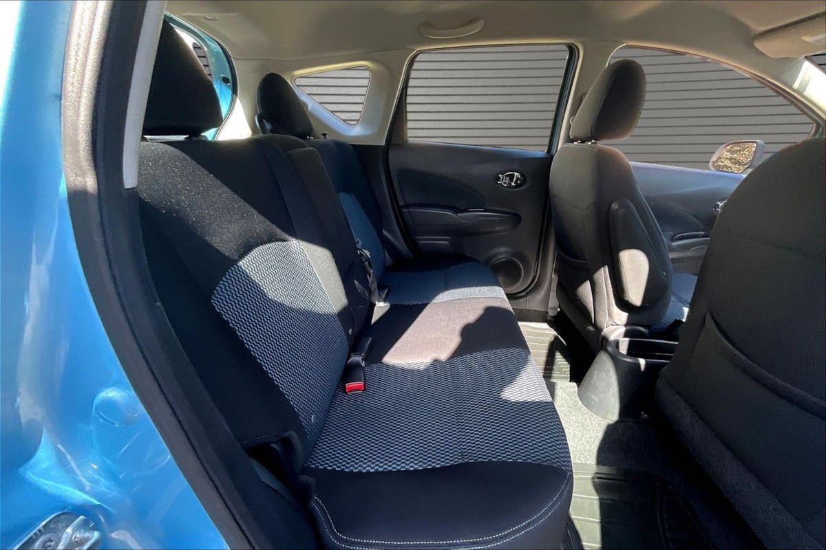 Used 2014 Nissan Versa Note SV w/ SL Package FWD image 24