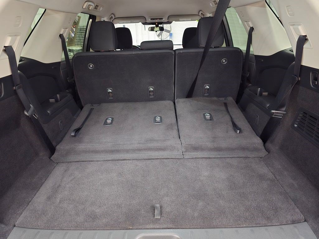 Used 2023 Nissan Pathfinder S FWD image 40