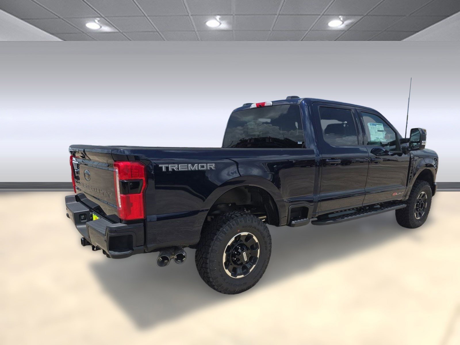 New 2025 Ford F250 Lariat w/ Tremor Off-Road Package image 8