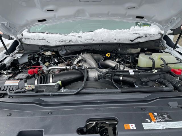 New 2025 Ford F550 4x4 Regular Cab Super Duty image 11