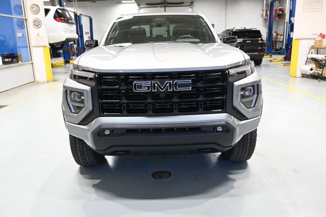 New 2026 GMC Canyon Elevation w/ Convenience Package image 2