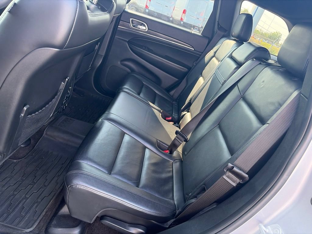 Used 2018 Jeep Grand Cherokee Limited w/ Jeep Active Safety Group AWD/4WD image 10