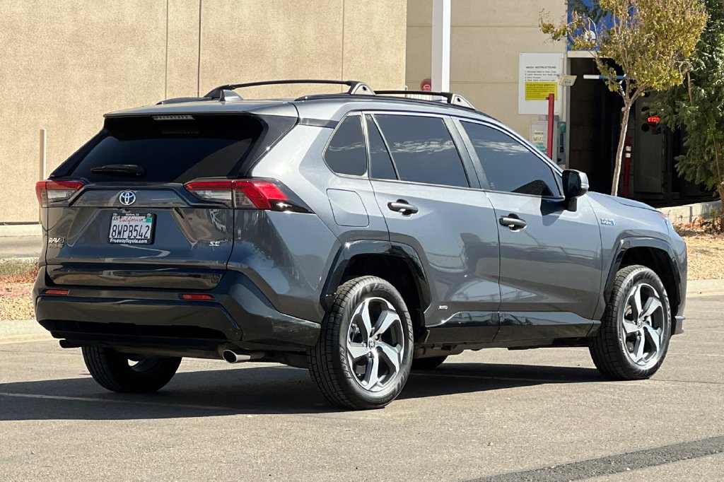 Certified 2021 Toyota RAV4 SE w/ Weather & Moonroof Package AWD/4WD image 5