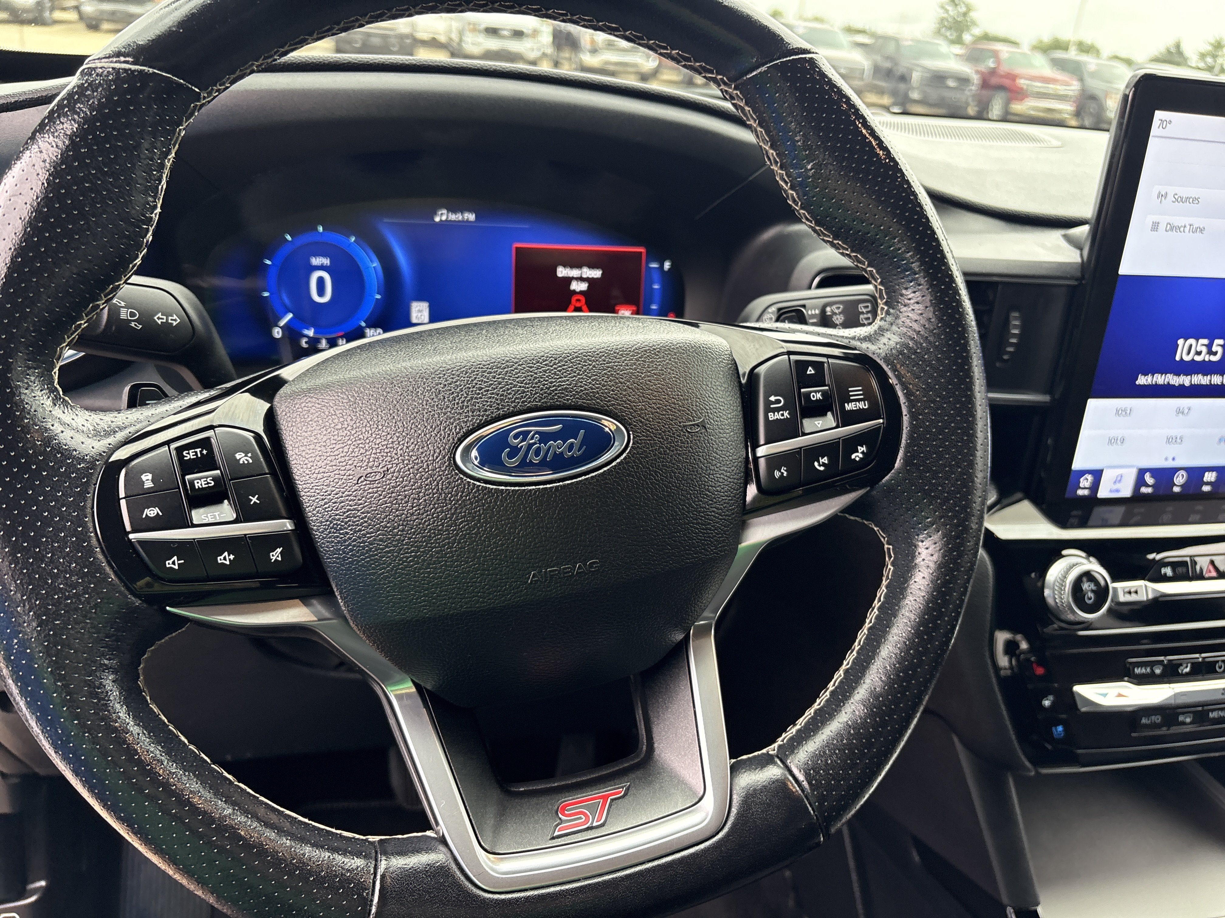 Used 2022 Ford Explorer ST w/ Equipment Group 401A AWD/4WD image 16