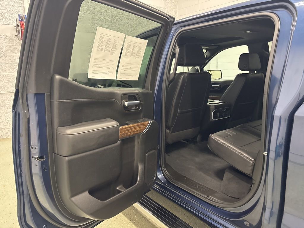 Used 2021 Chevrolet Silverado 1500 High Country image 29