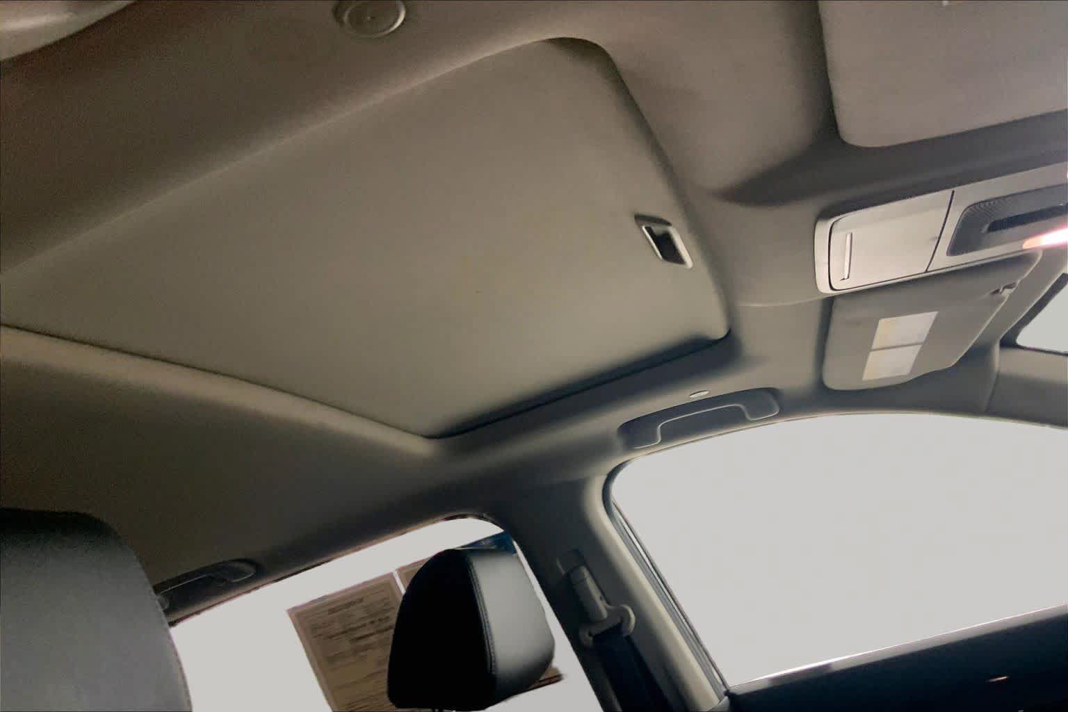 Used 2024 Honda CR-V EX-L image 14