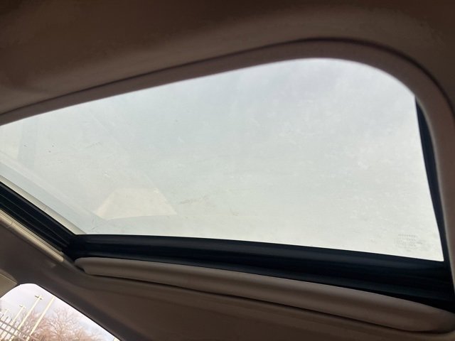 Used 2018 Toyota RAV4 XLE image 10