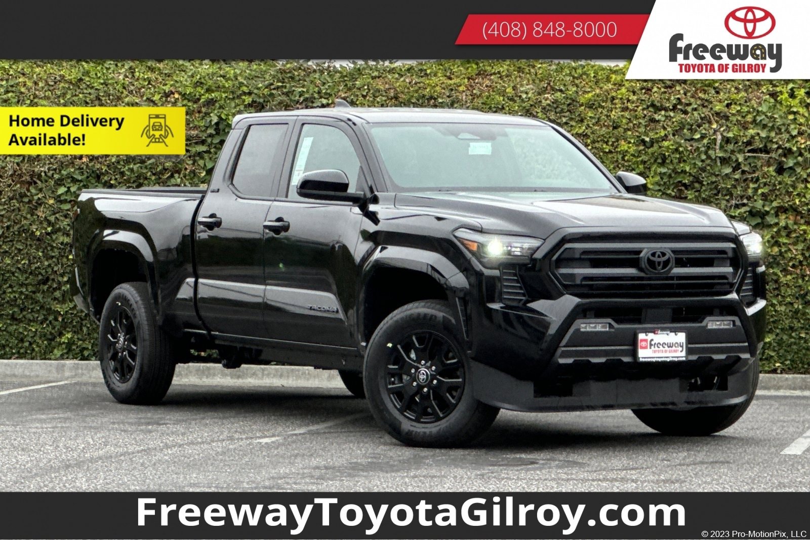 New 2025 Toyota Tacoma SR5