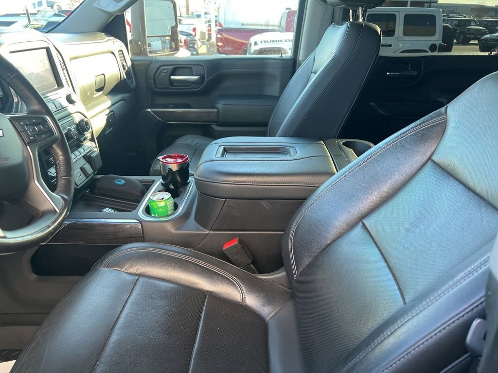 Used 2020 Chevrolet Silverado 3500 LTZ w/ LTZ Premium Package image 13