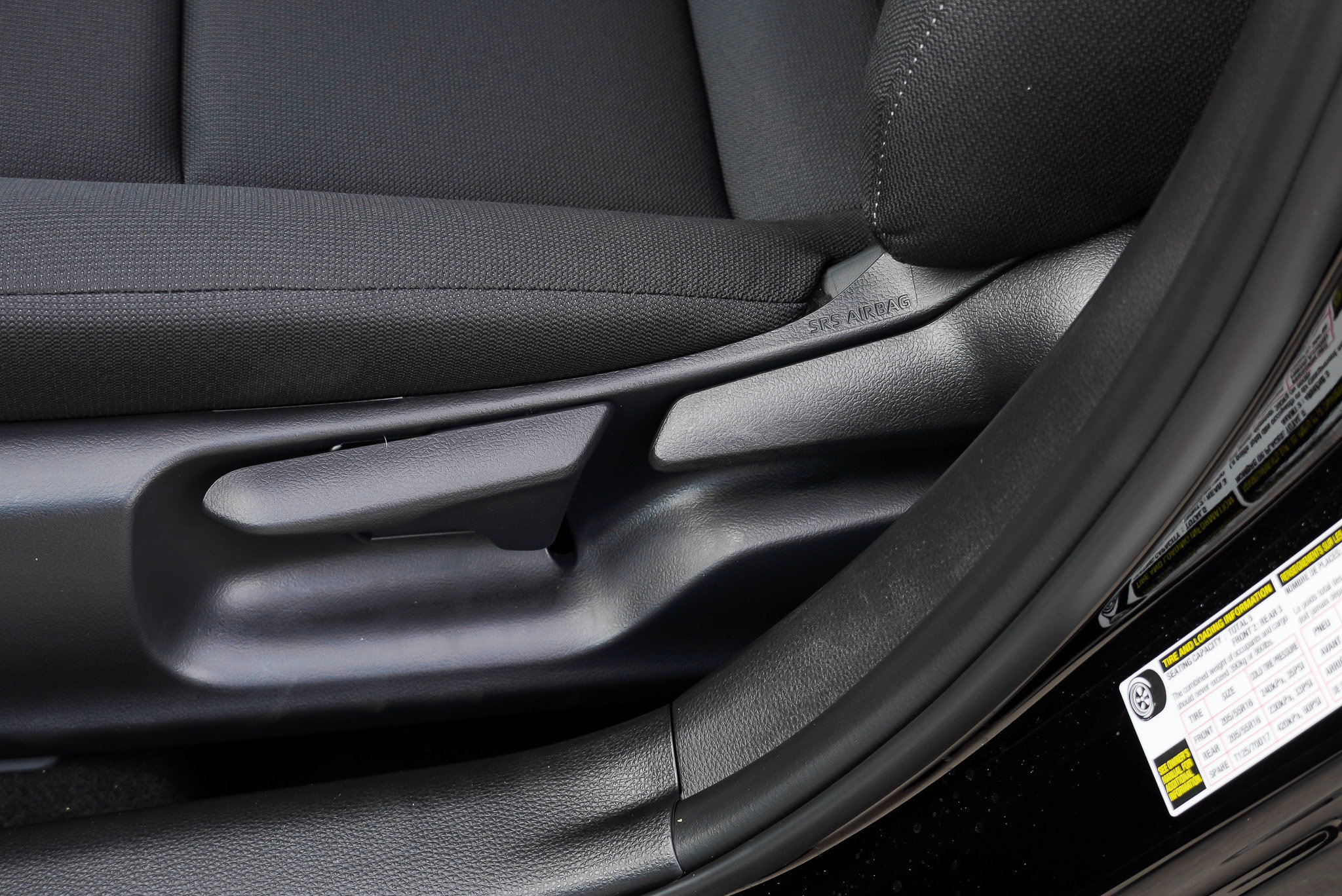 New 2027 Toyota Corolla LE w/ LE Premium Package FWD image 17