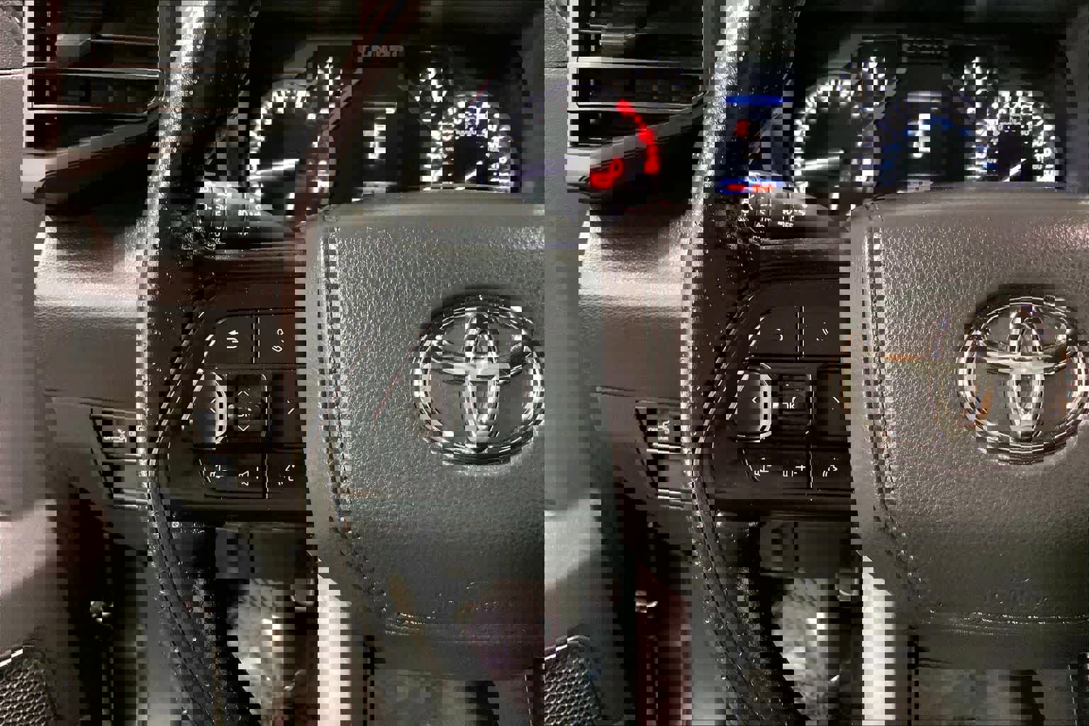 Used 2025 Toyota Tundra SR5 w/ SR5 Convenience Package image 24