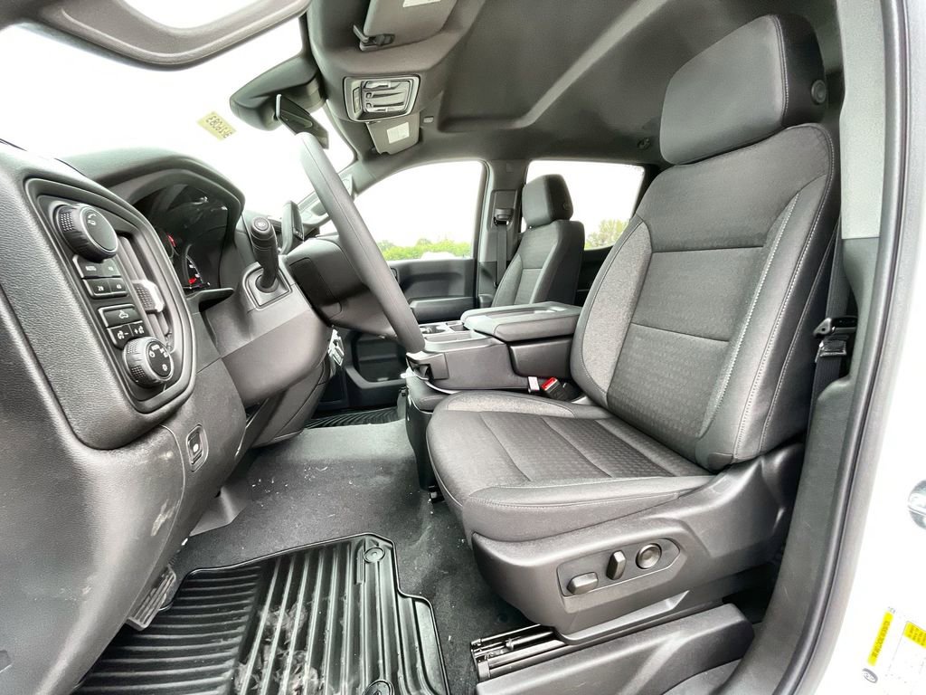 New 2026 Chevrolet Silverado 1500 Custom Trail Boss w/ LPO, Dark Essentials Package image 13