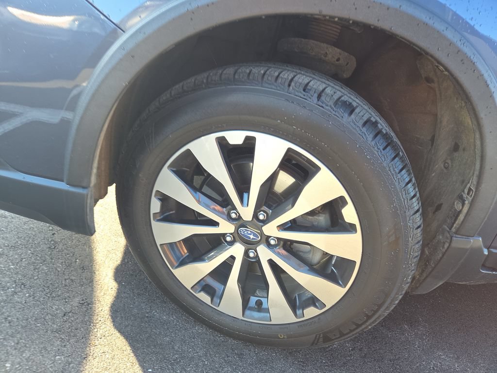 Used 2016 Subaru Outback 2.5i Limited AWD/4WD image 9