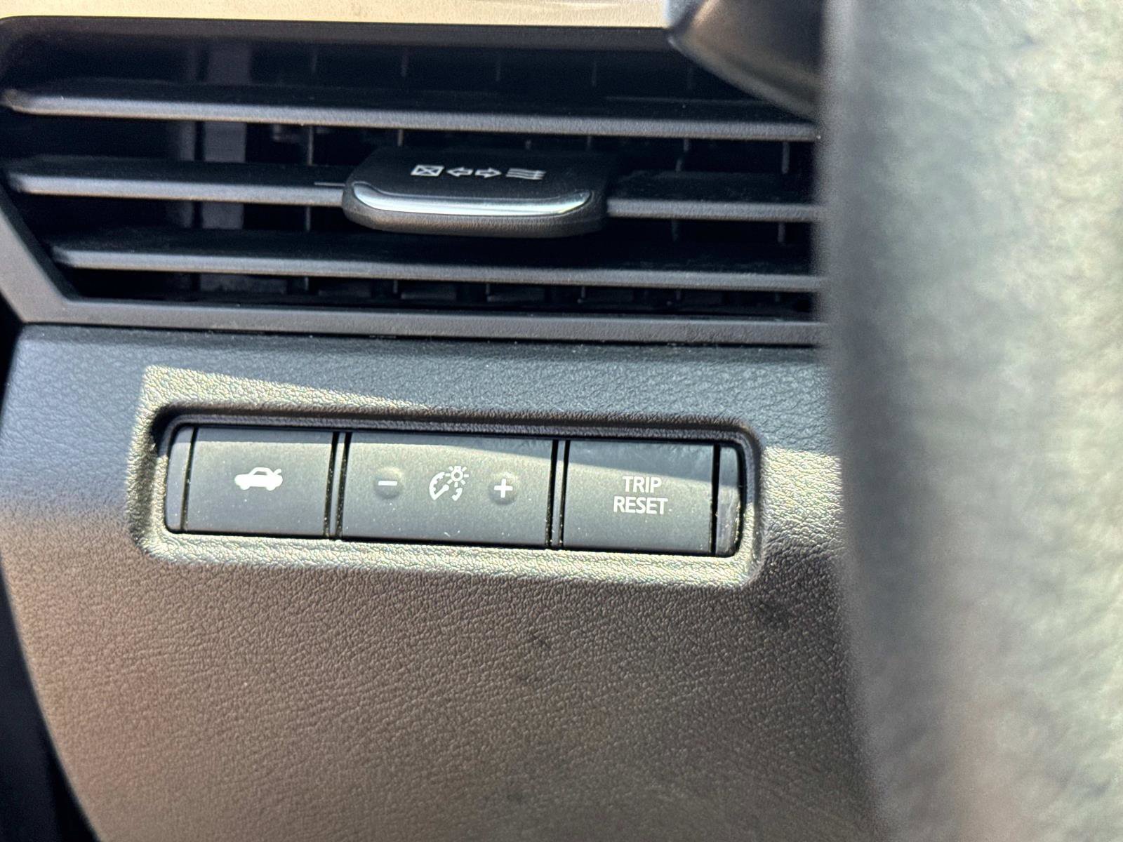 Used 2023 Nissan Altima 2.5 SV image 29