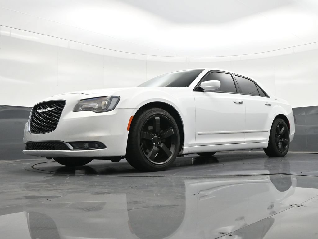 Used 2020 Chrysler 300 S RWD image 22