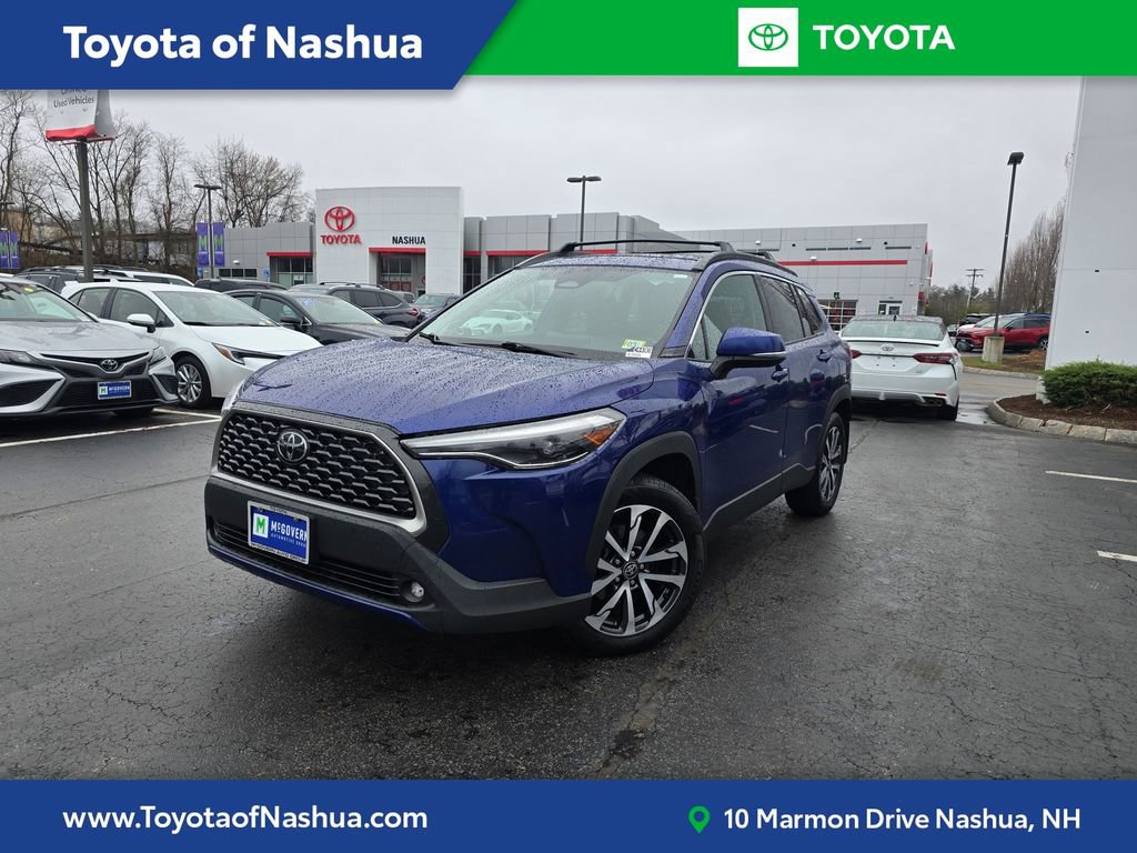 Certified 2024 Toyota Corolla Cross XLE w/ Convenience Package AWD/4WD image 1