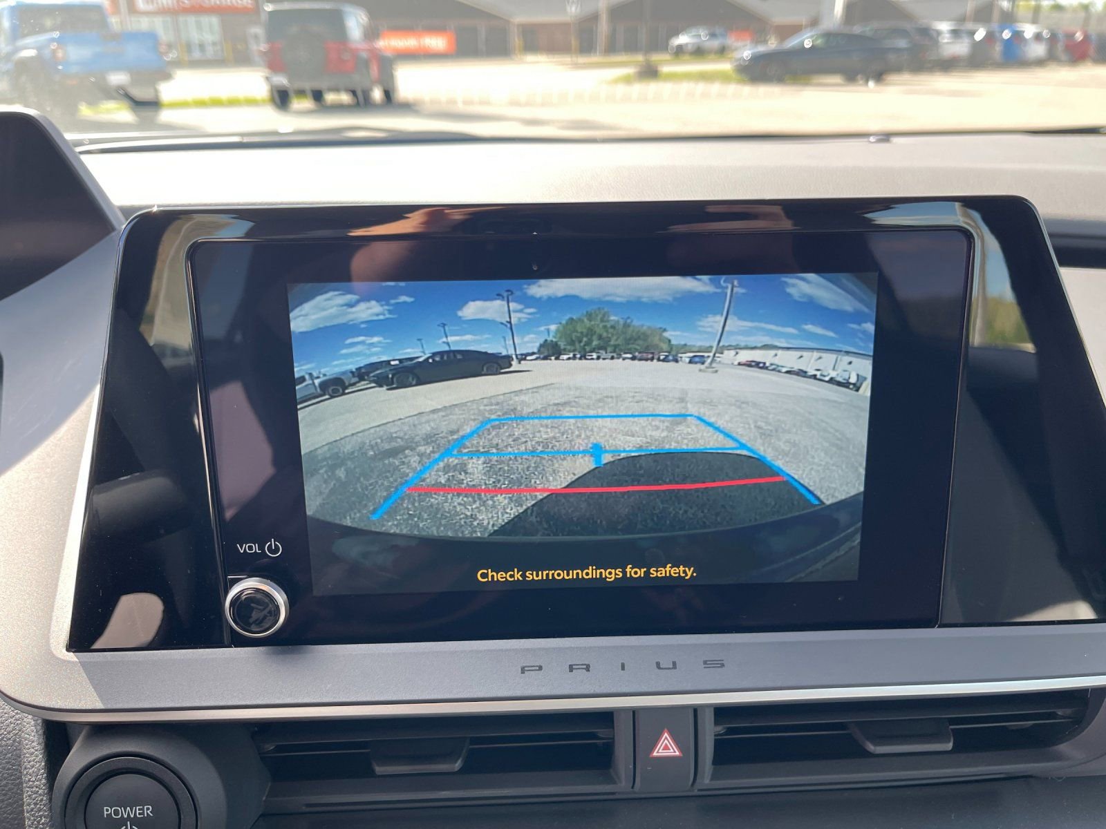 Used 2026 Toyota Prius LE FWD image 20