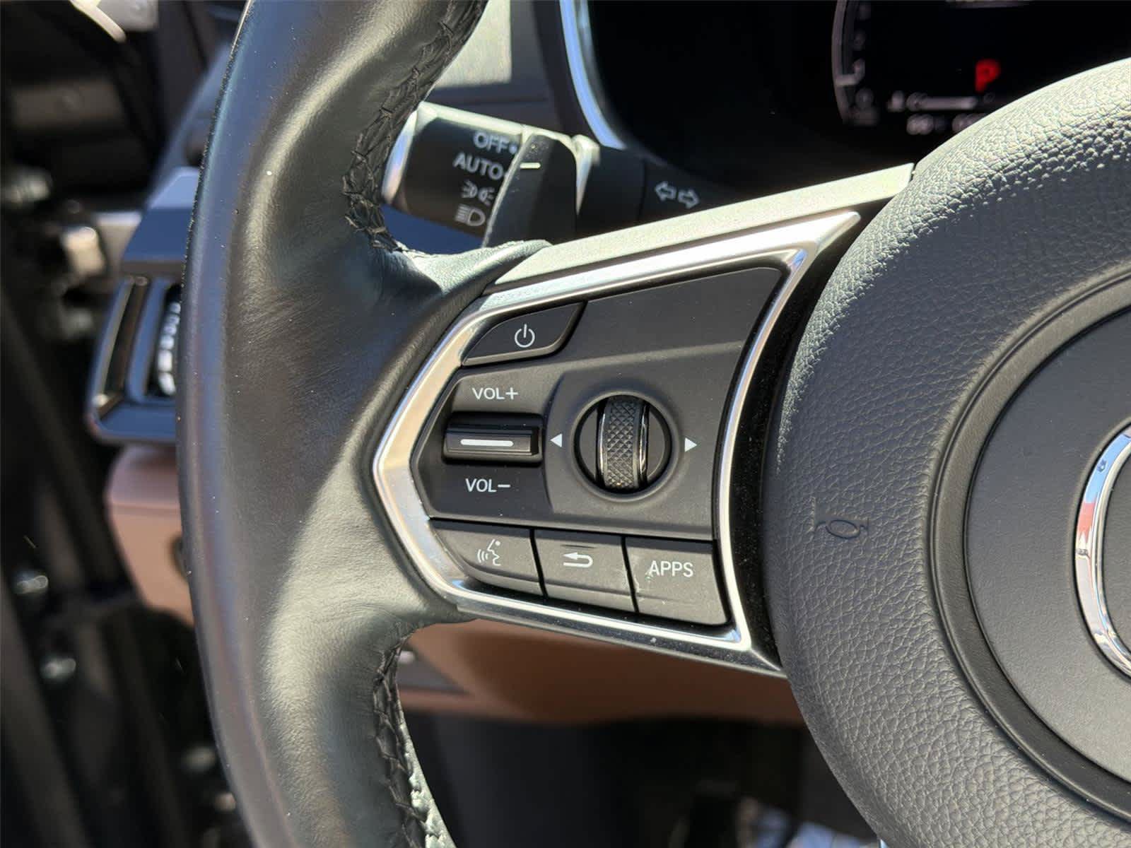 Used 2023 Acura MDX w/ Technology Package AWD/4WD image 34